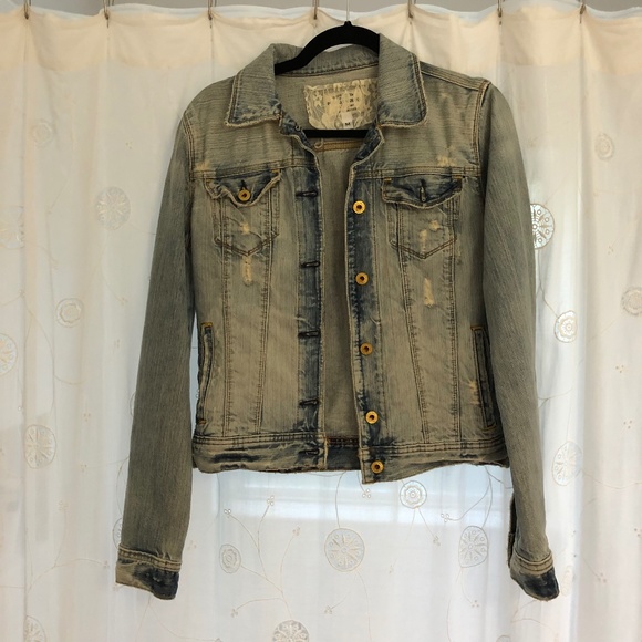 Ralph Lauren Boho jean Jacket with Hand Crochet Lace Doilies on back - Picture 2 of 5